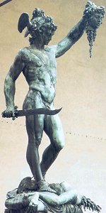 Cellini's Perseus, pre-restoration: front right